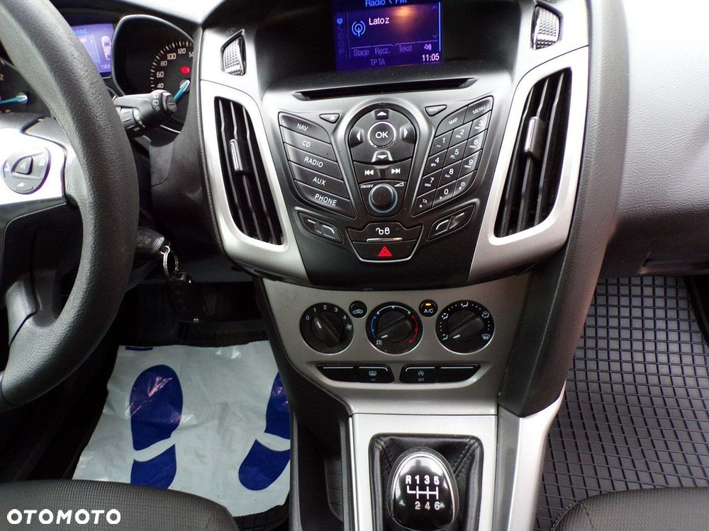 Ford Focus - 21