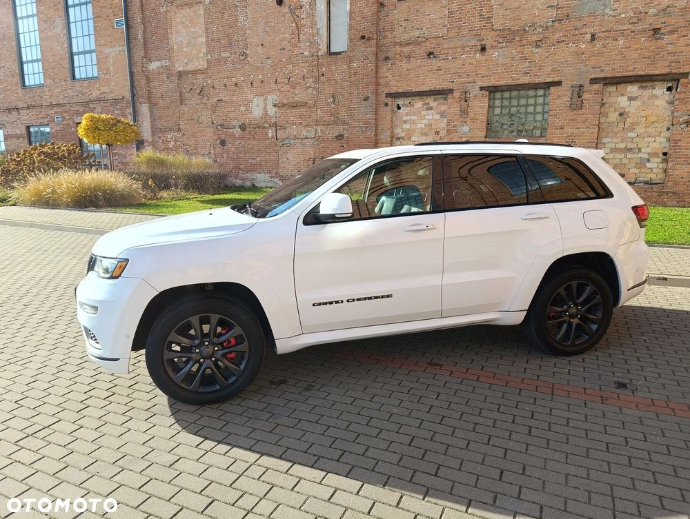 Jeep Grand Cherokee - 13