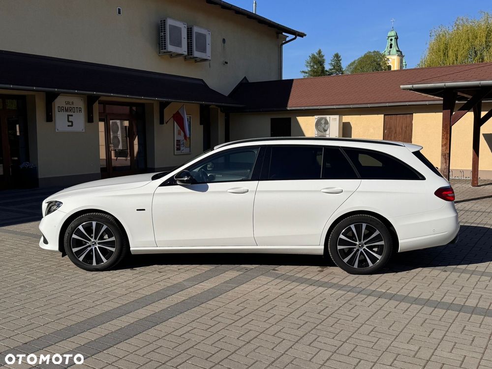 Mercedes-Benz Klasa E 300 de 9G-TRONIC Exclusive - 8