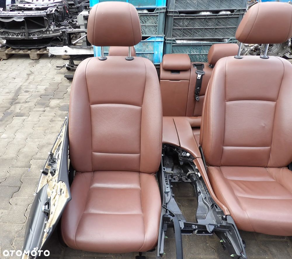 BMW F11 - KOLOR ZIMTBRAU - PO LIFT - FOTELE , KANAPA , BOCZKI , TUNEL ŚRODKOWY - OGRZEWANE - EUROPA - KOMPLET - 2