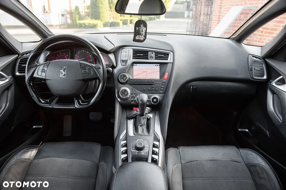 Citroën DS5 2.0 HDi SoChic - 25
