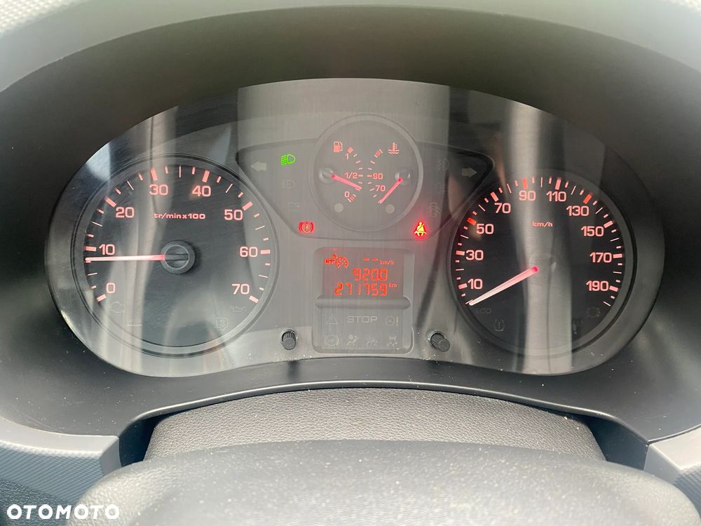 Peugeot Partner 1.6 HDI 120KM 2018r. 3-osobowy, FV23 ! - 14