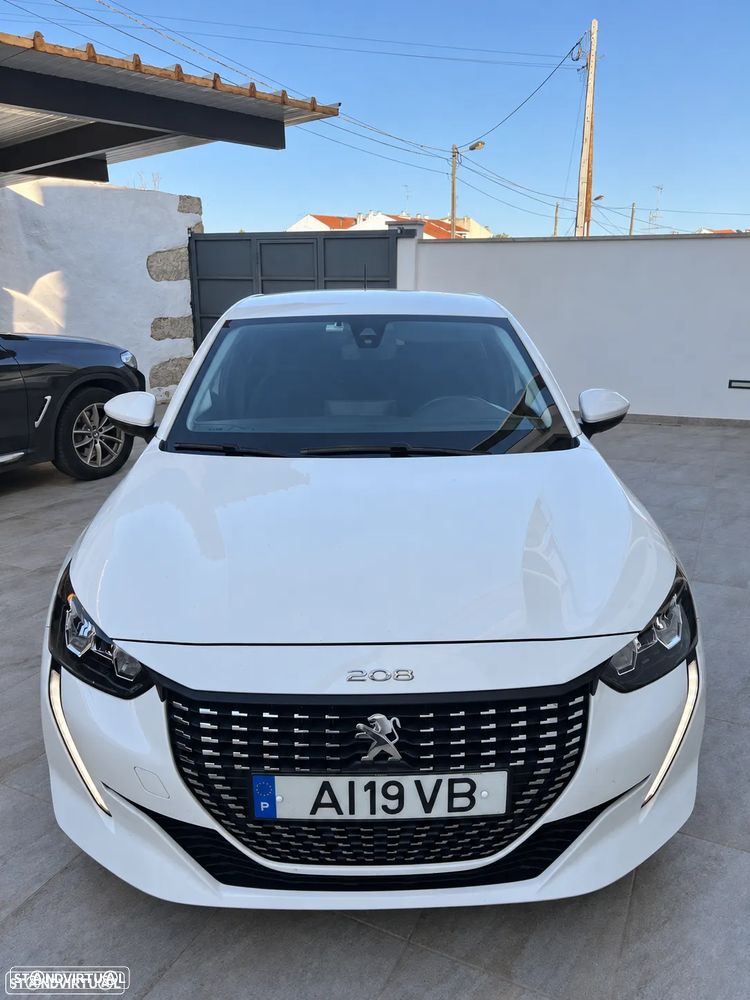 Peugeot 208 PureTech 100 EAT8 Allure - 1