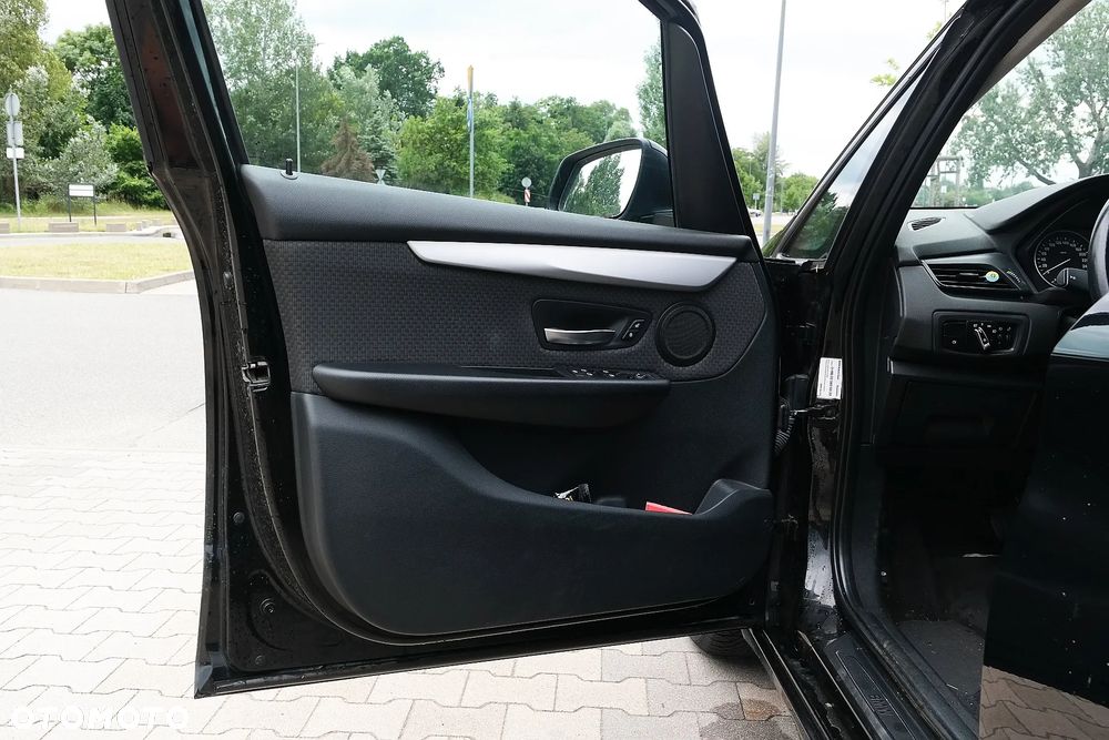 BMW Seria 2 - 32