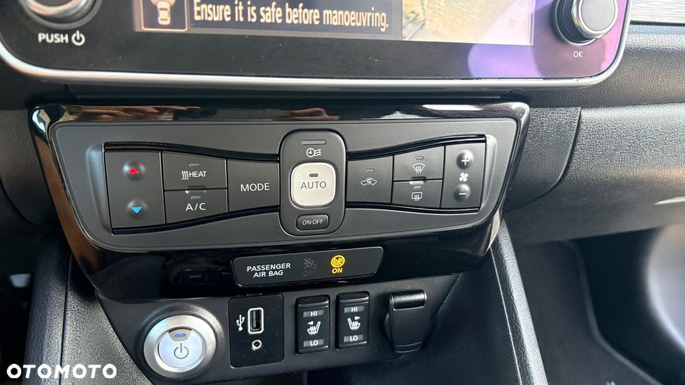 Nissan Leaf 40kWh N-Connecta - 21