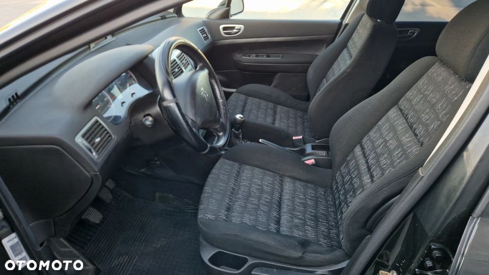 Peugeot 307 - 9