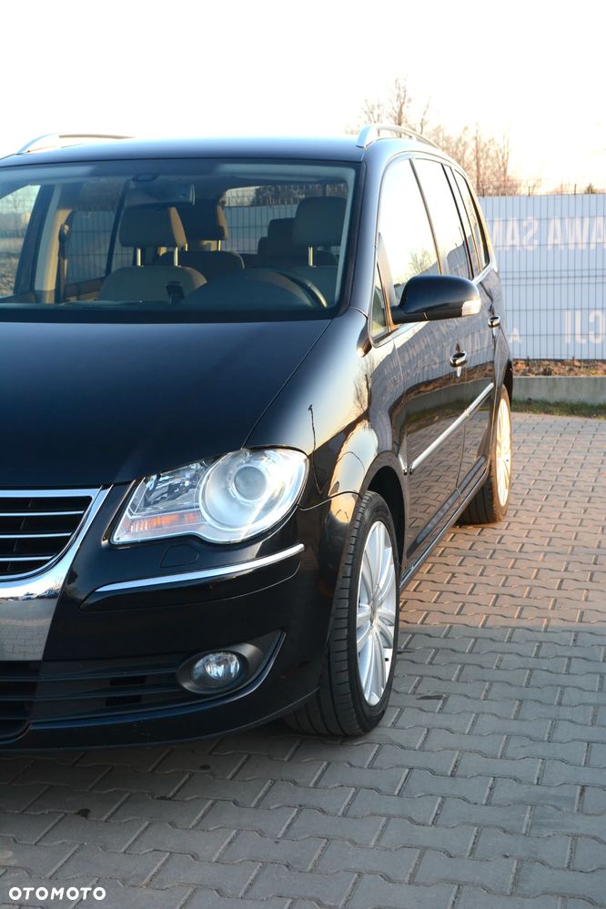 Volkswagen Touran 2.0 TDI DPF Trendline - 4