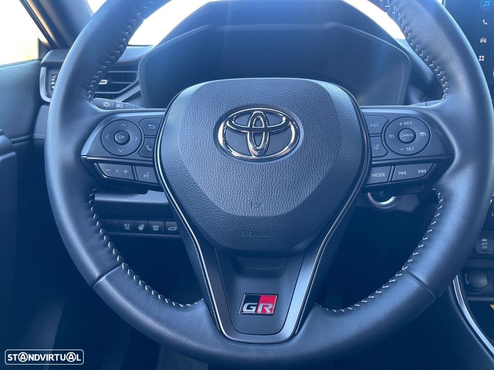 Toyota RAV4 - 26