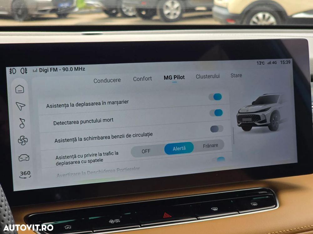 MG HS 1.5 T-GDi HEV Exclusive - 30