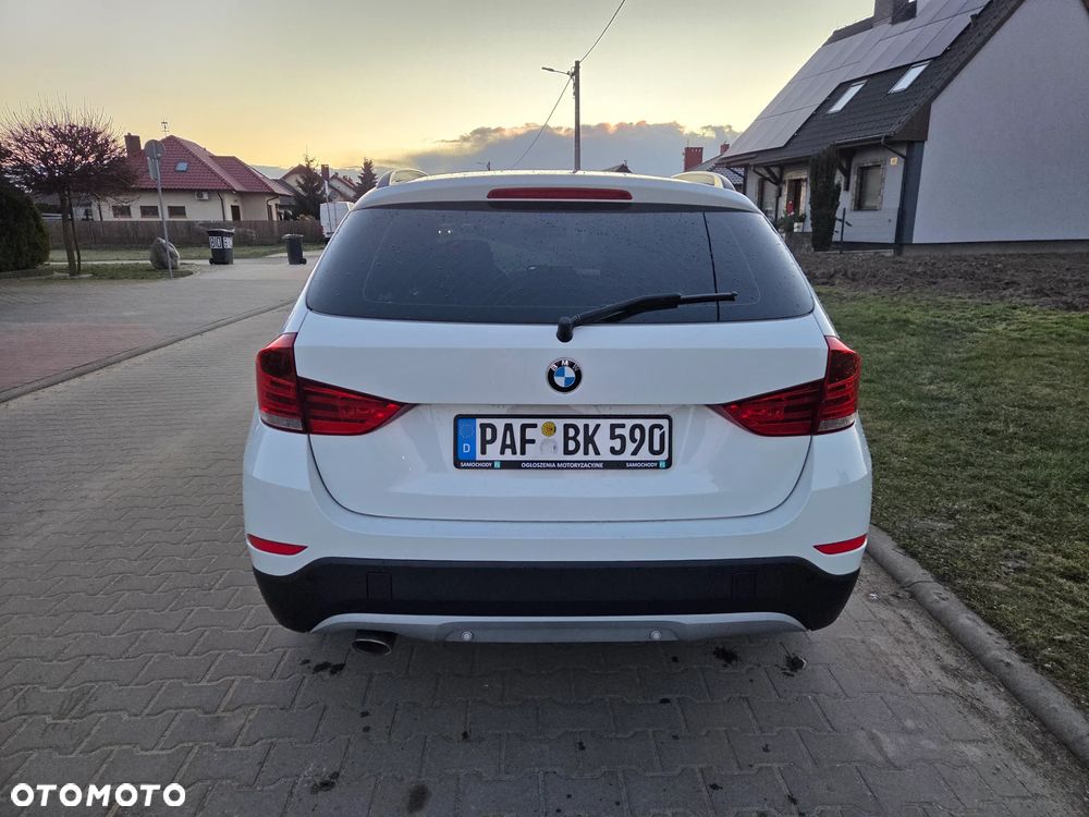 BMW X1 xDrive18d xLine - 35