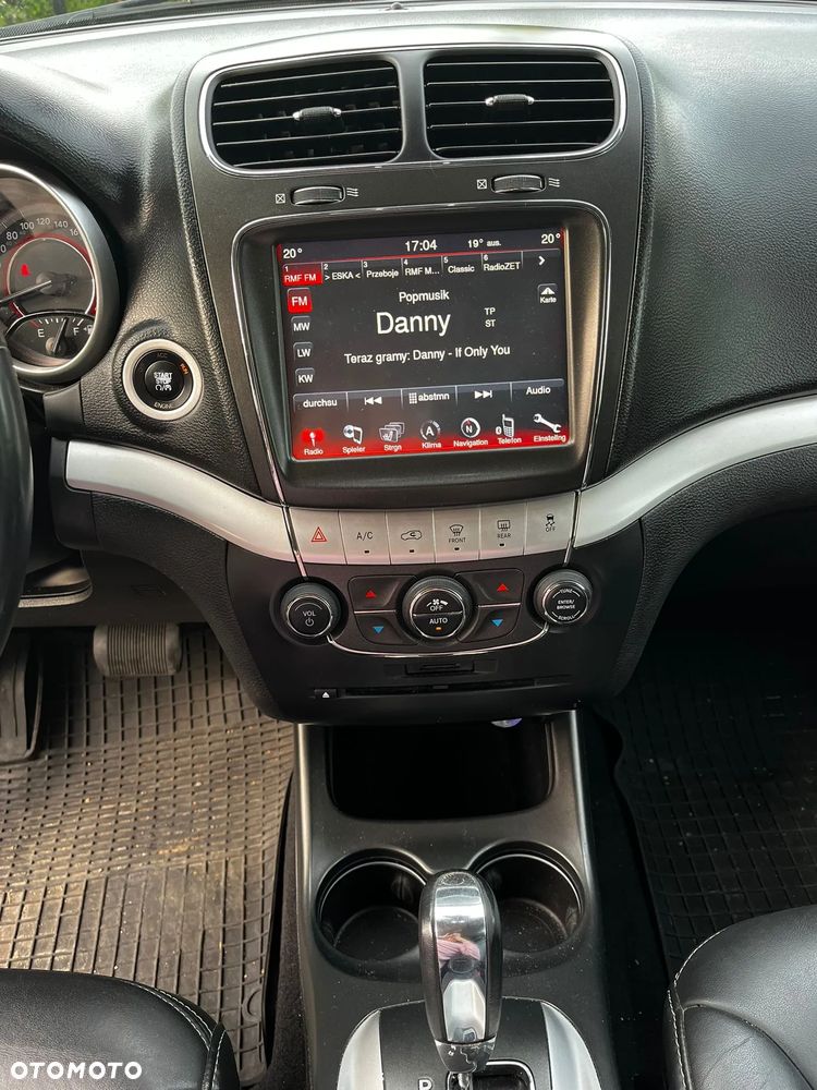 Fiat Freemont 2.0 Multijet Lounge AWD - 4