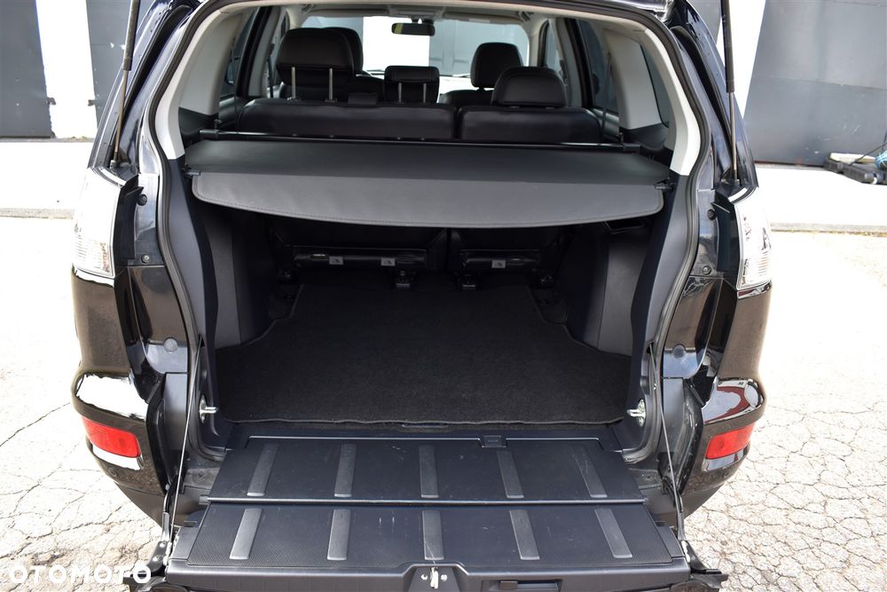 Mitsubishi Outlander 2.0 2WD Diamant Edition - 16