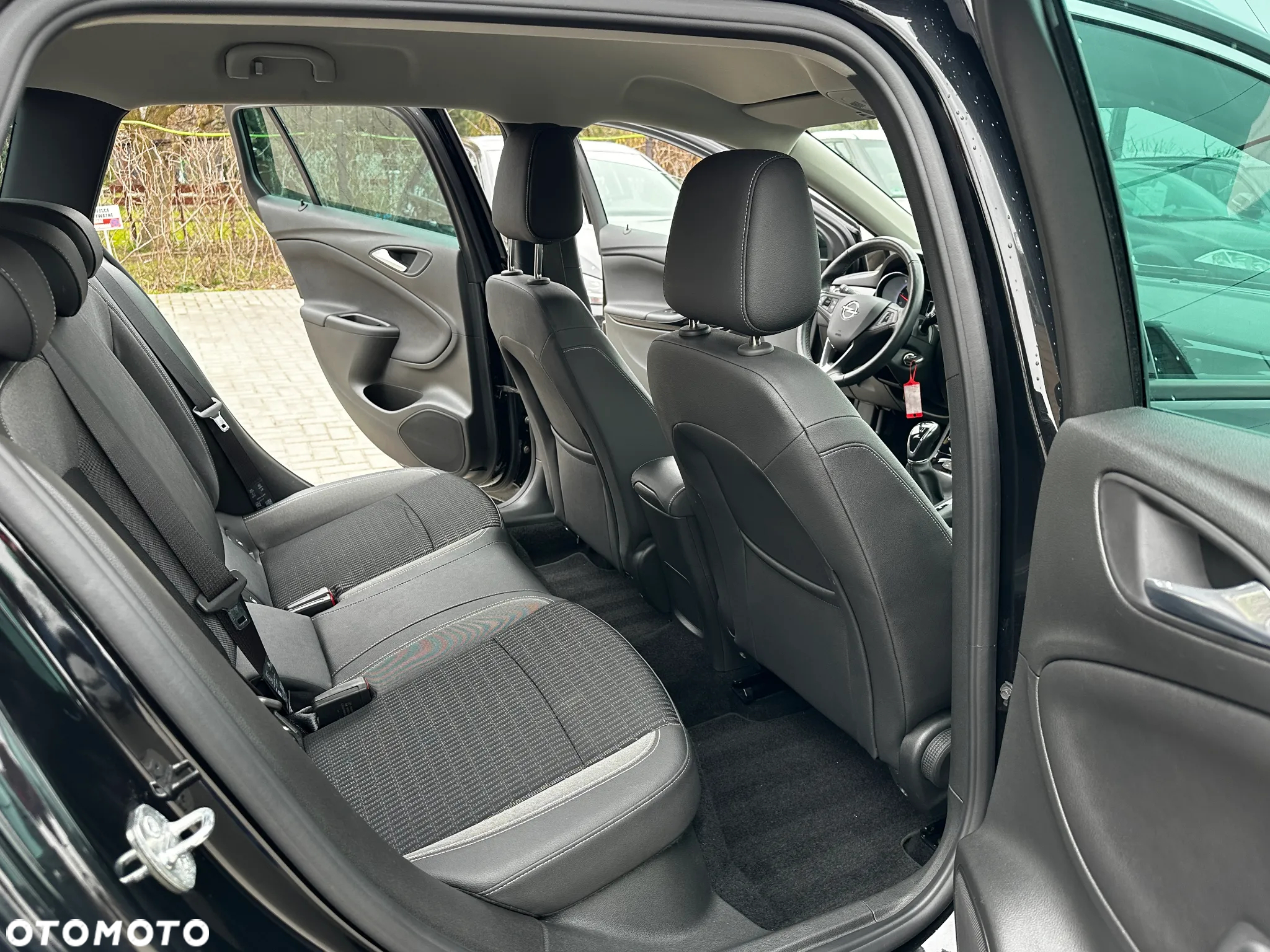 Opel Astra - 28