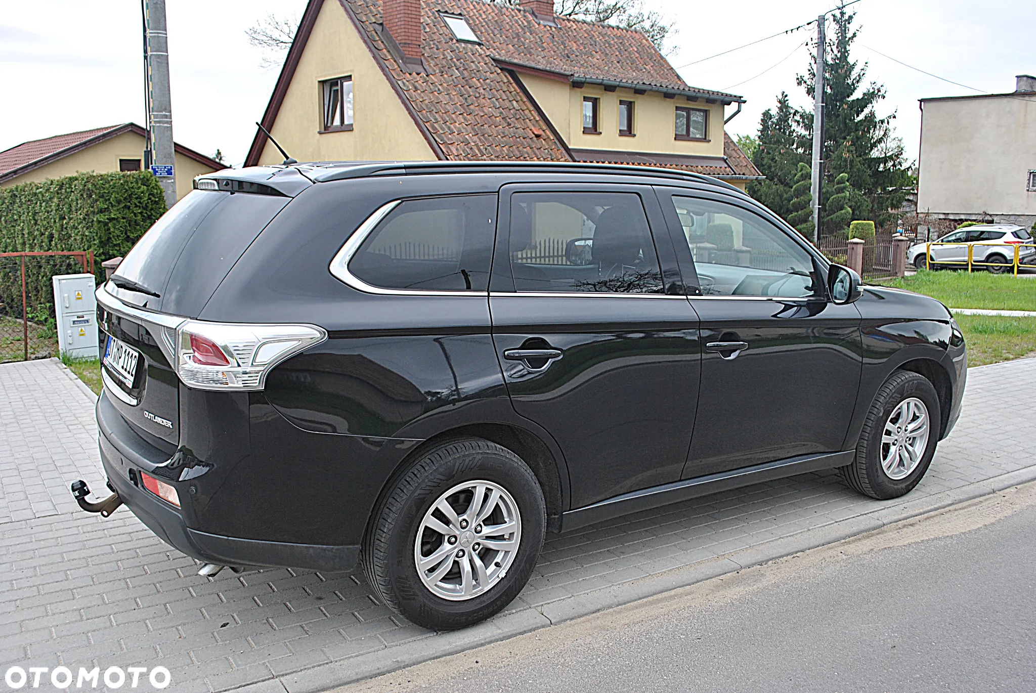 Mitsubishi Outlander 2.2 DID Intense + - 6