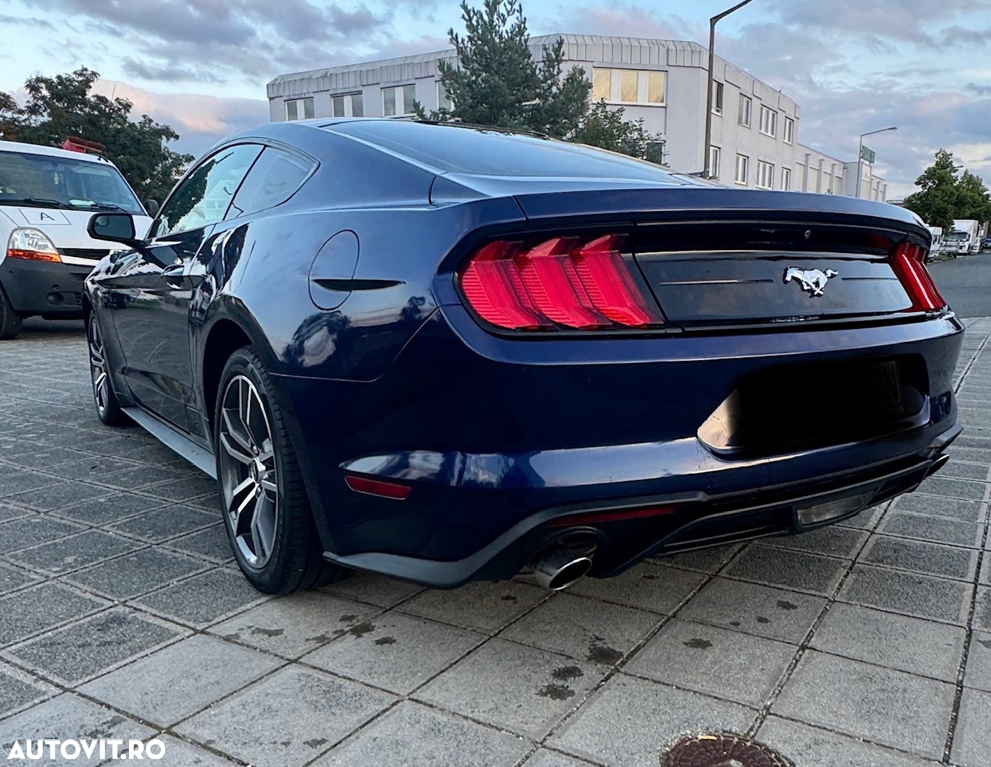 Ford Mustang 2.3 Eco Boost Aut. - 9