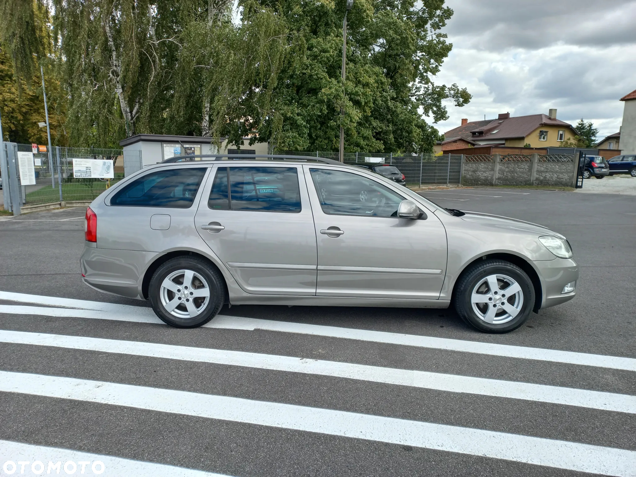 Skoda Octavia 1.4 TSI Ambiente - 2