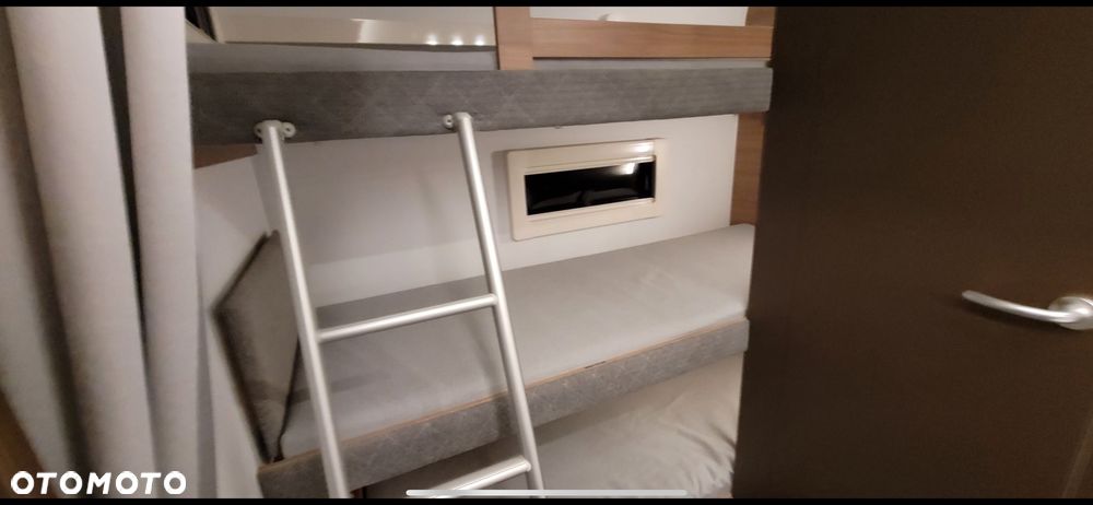 Adria Alpina 753 HK - 21