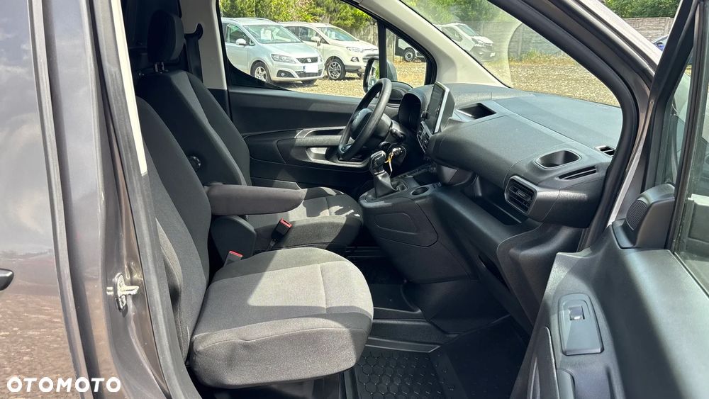 Citroën BERLINGO - 17