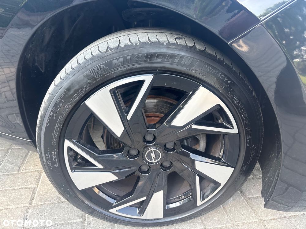 Opel Astra 1.2 T Business Edition S&S - 26