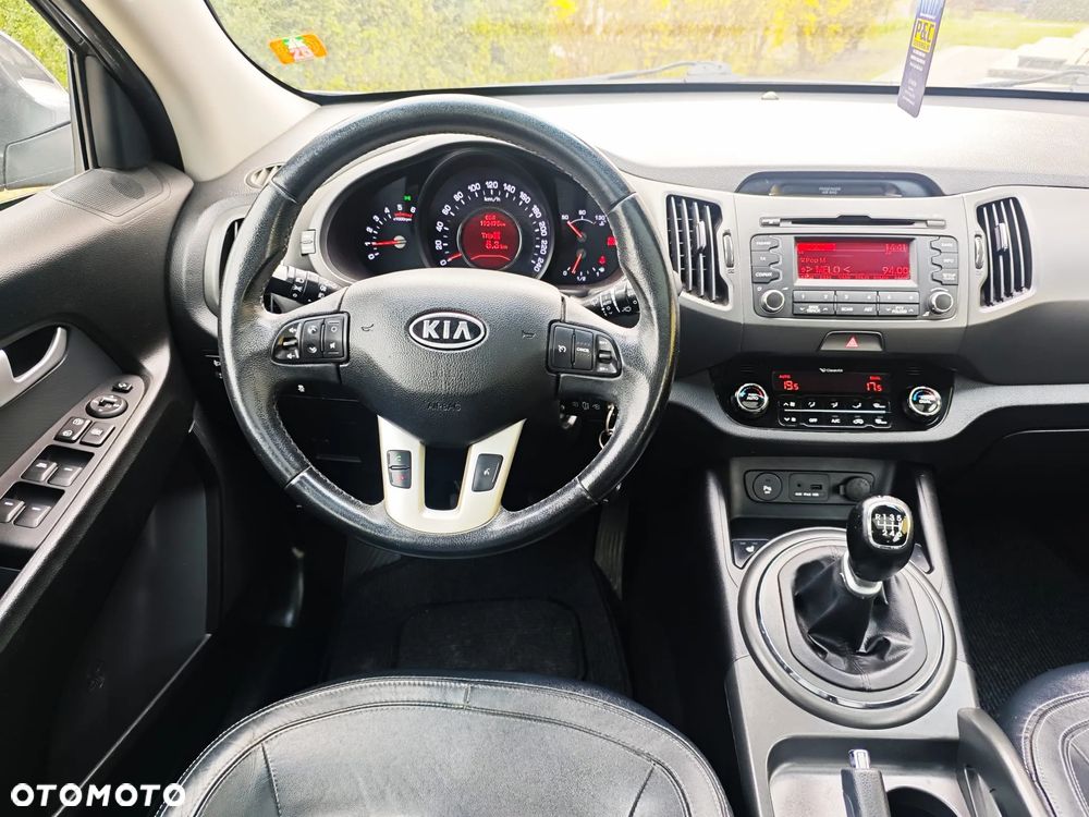 Kia Sportage 2.0 CRDI 4WD Attract - 28