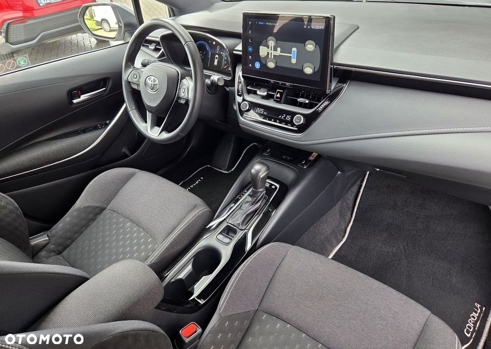 Toyota Corolla 2.0 Hybrid Comfort - 21