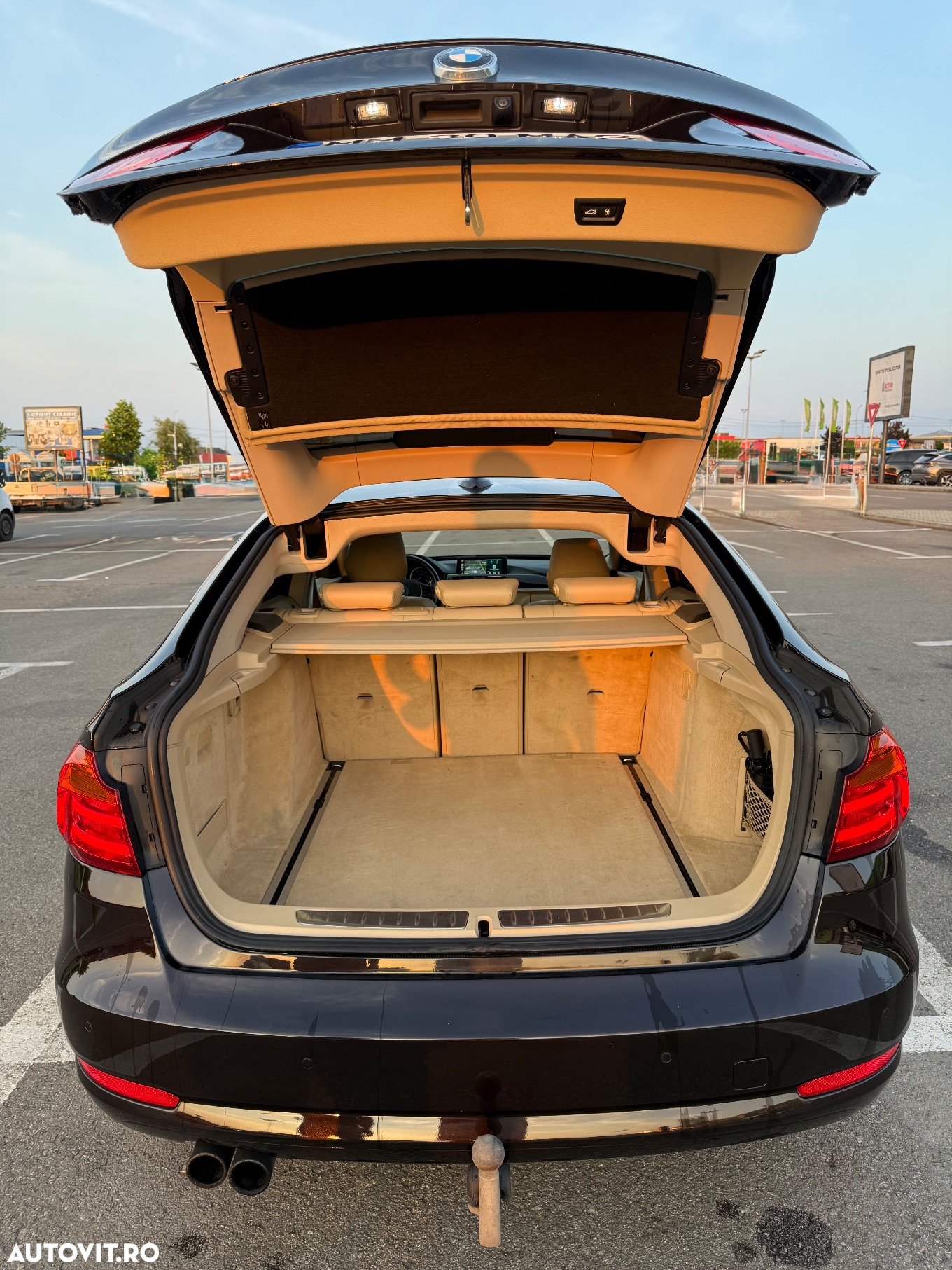BMW Seria 3 320d GT xDrive AT - 10