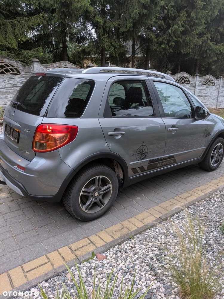Suzuki SX4 1.6 VVT 4x4 Comfort - 12