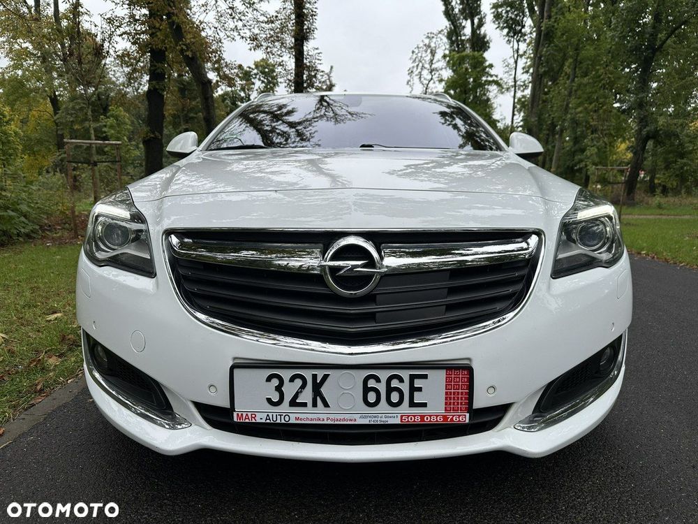 Opel Insignia - 15