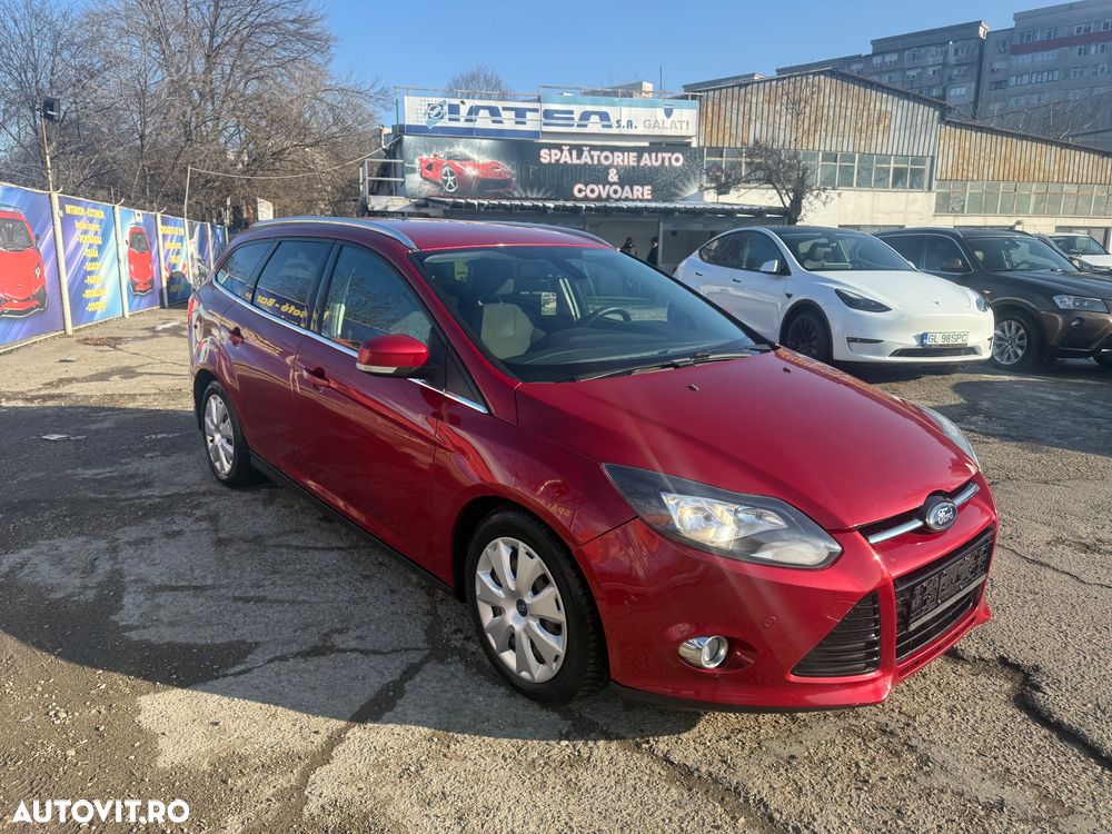 Ford Focus 2.0 TDCI DPF Powershift Titanium - 19