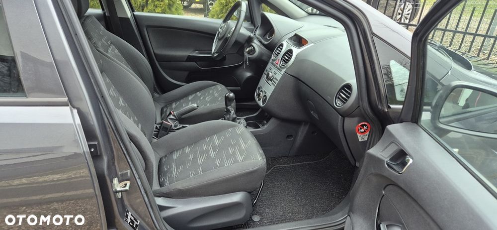 Opel Corsa 1.4 16V Edition - 19