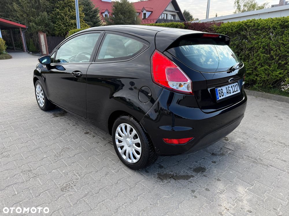 Ford Fiesta 1.0 Champions Edition - 3