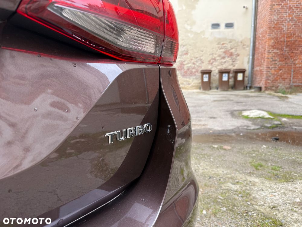 Opel Astra 1.4 Turbo Edition - 11