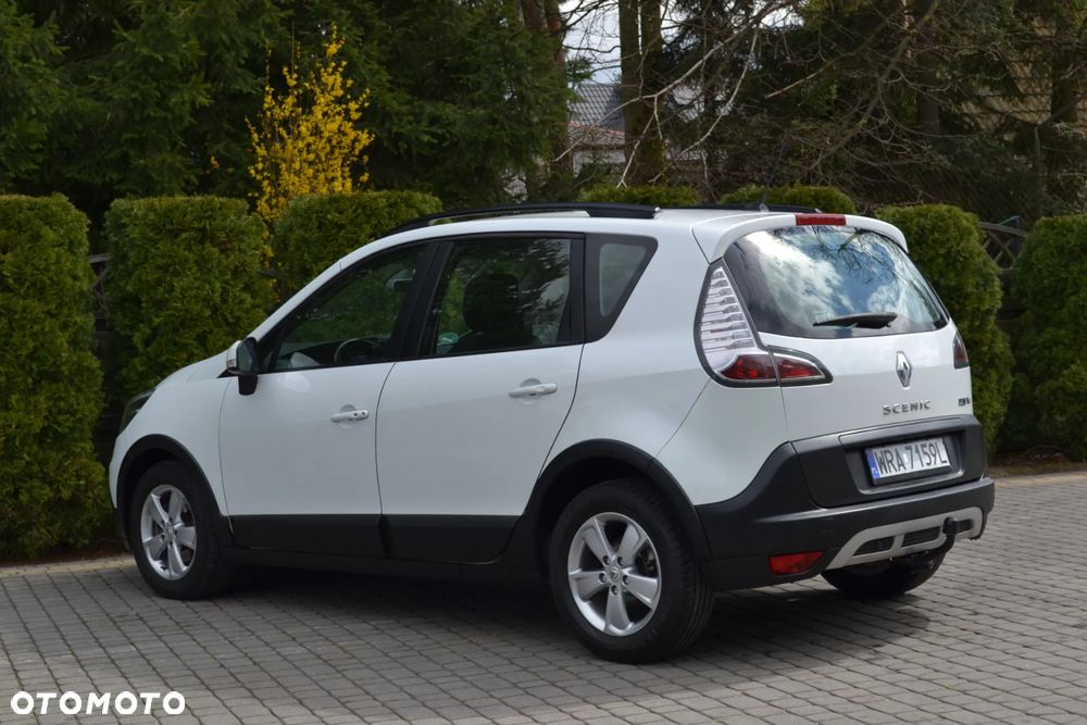 Renault Scenic Energy TCe 115 S&S Xmod Bose Edition - 16