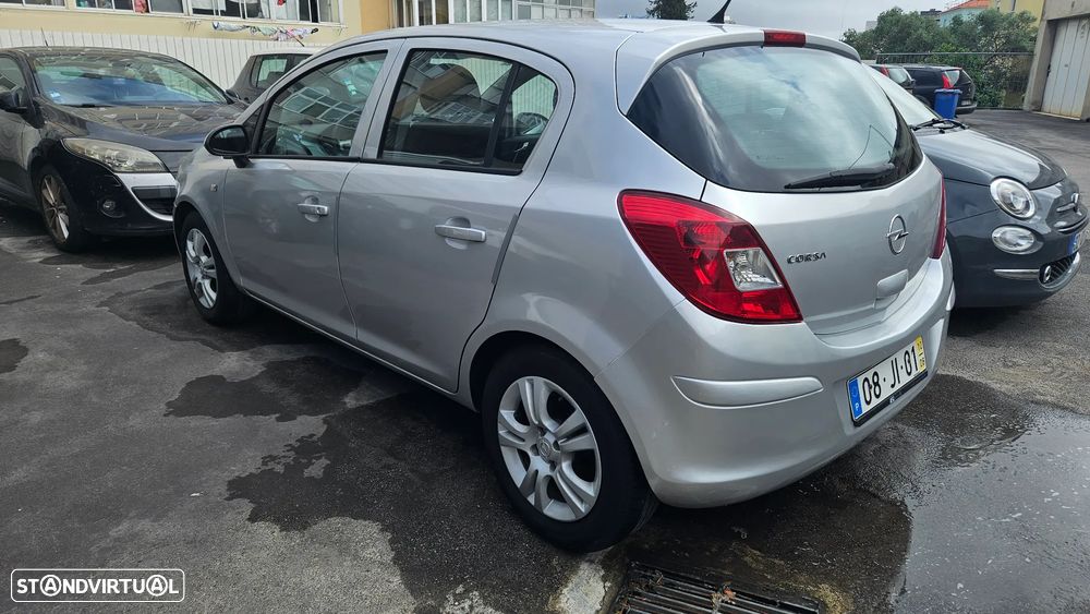 Opel Corsa 1.2 Enjoy - 3