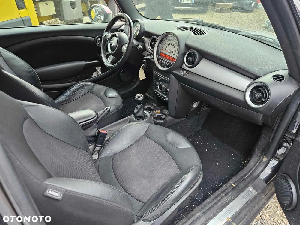 MINI Clubman Cooper D Soho - 13