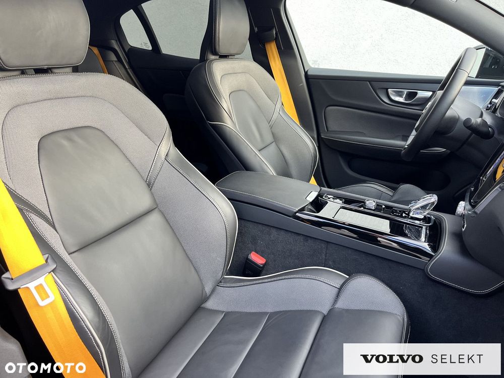 Volvo S60 - 34