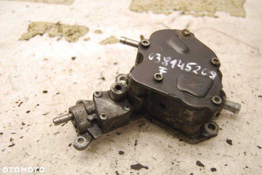 POMPA VACUM 038145209F 2.0 1.9 TDI VW TOURAN I AUDI SEAT SKODA - 1
