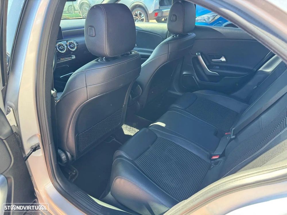 Mercedes-Benz A 180 Limousine d 7G-DCT Progressive - 46