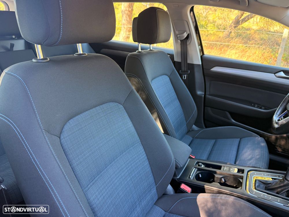 VW Passat Variant 1.4 TSI GTE Plug-in - 11