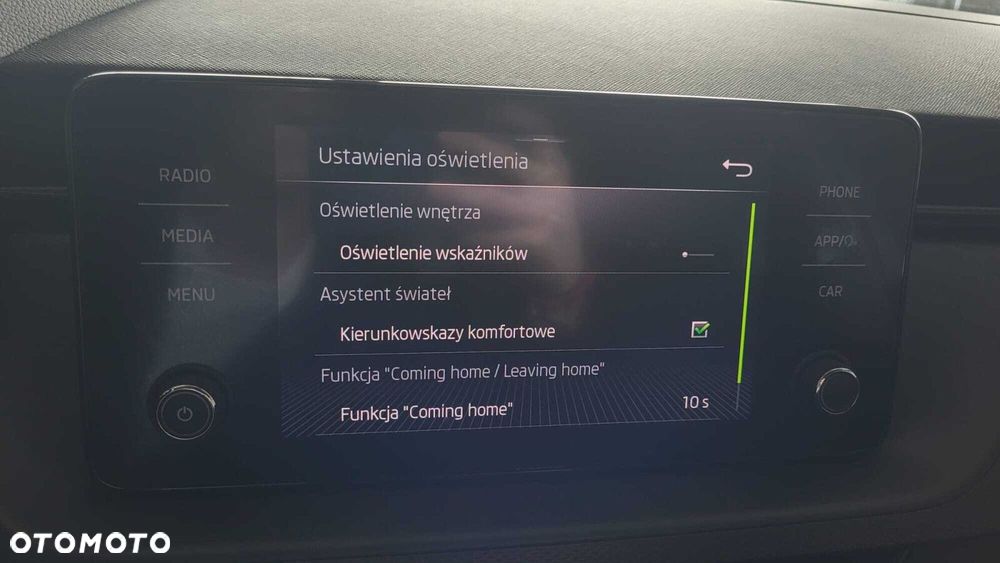 Skoda Kamiq 1.0 TSI Ambition DSG - 27