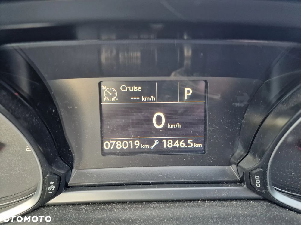 Peugeot 308 PureTech 130 GPF EAT8 Stop & Start Allure Business-Paket - 30