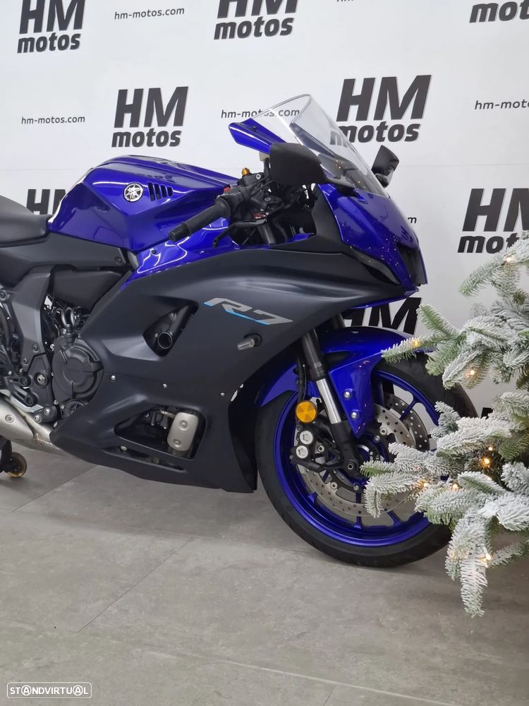 Yamaha YZF R7 - 11
