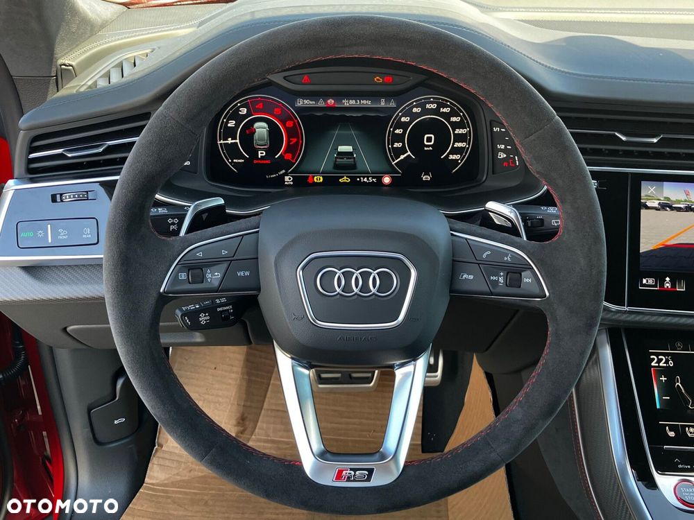 Audi RS Q8 - 12