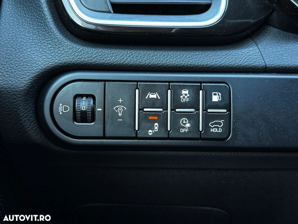 Kia Ceed 1.6 GDI DCT OPF Spirit - 39