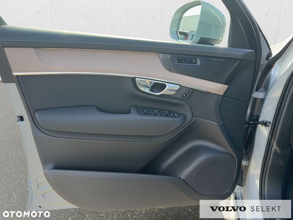 Volvo XC 90 - 12