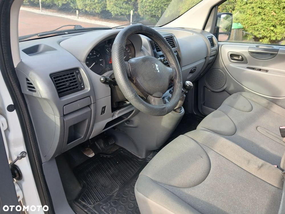Peugeot EXPERT - 11