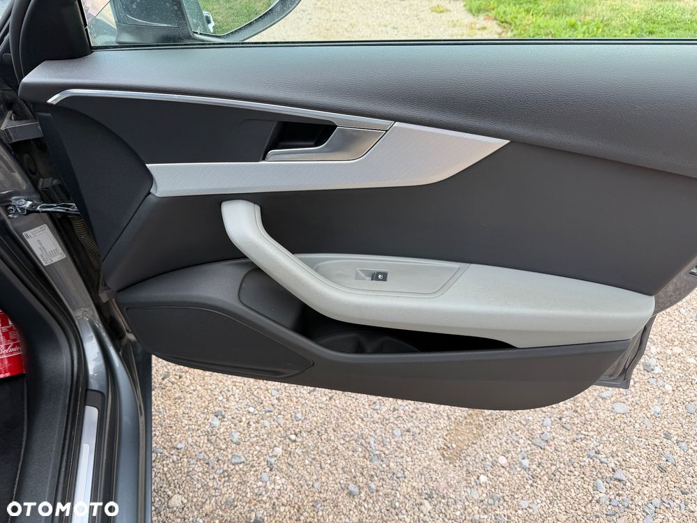 Audi A4 Limousine 2.0 TDI S tronic design - 23
