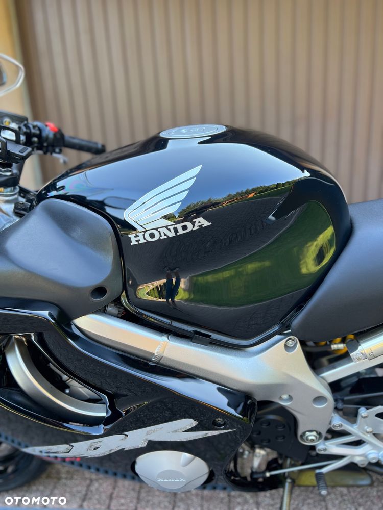 Honda CBR - 24
