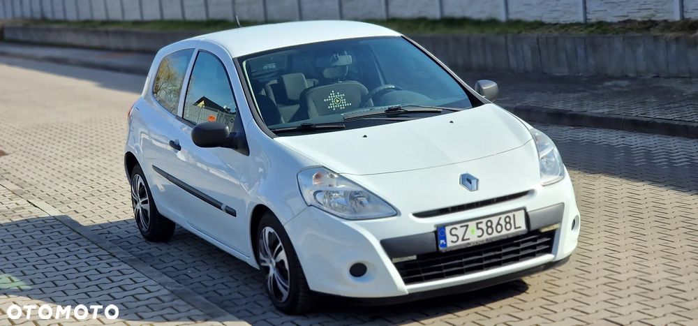 Renault Clio 1.2 16V 75 Expression - 3