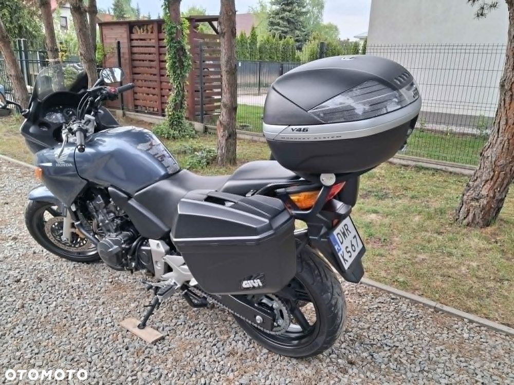 Honda CBF - 27